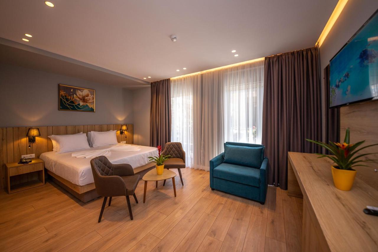 Azure Inn Hotel Sarande Exterior photo
